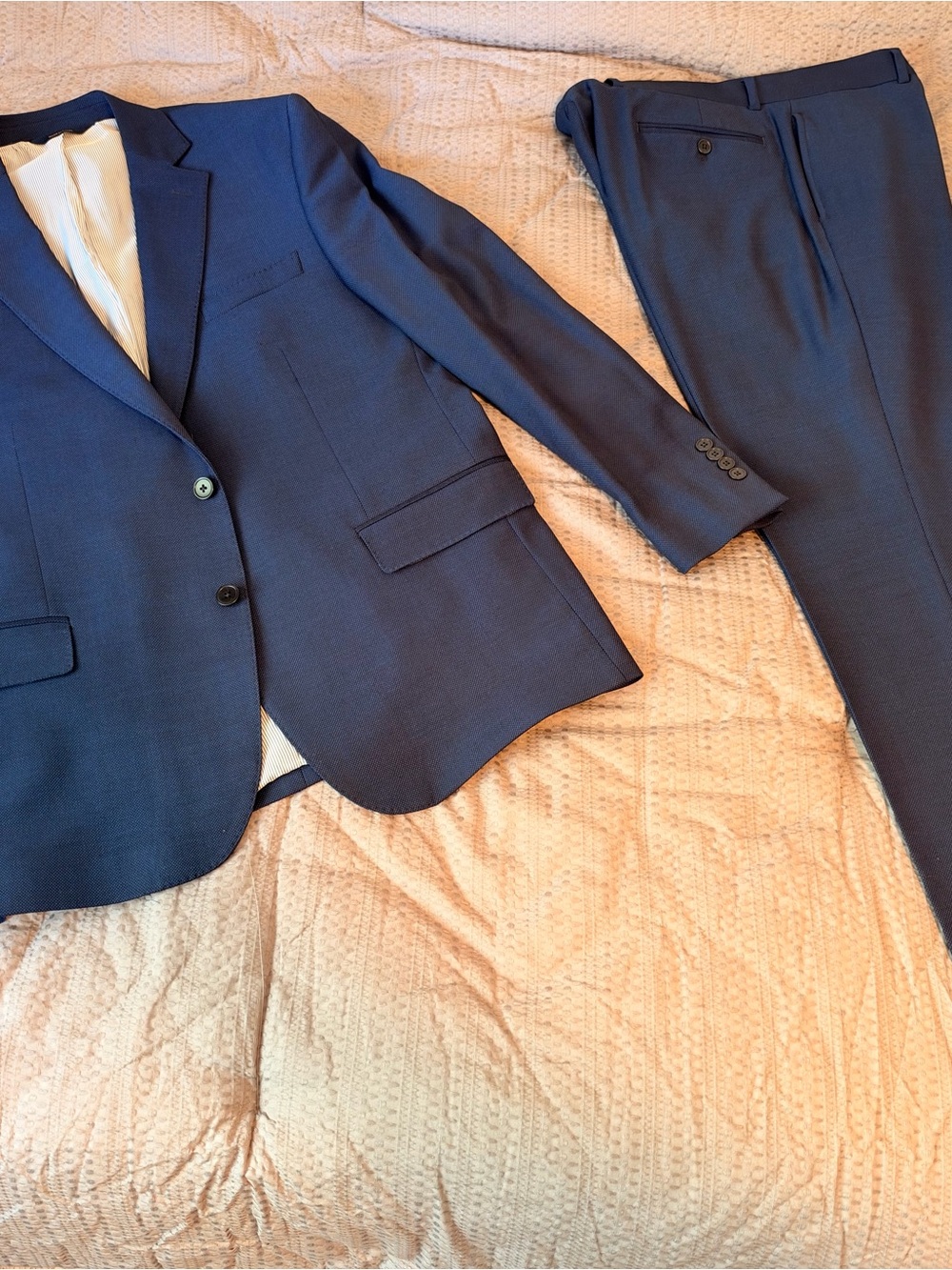 Brooks Brothers Classic fit Men's Navy Two-Piece Suit Jacket & Trousers